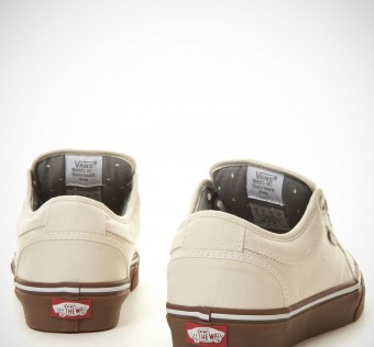 Boty VANS Chukka low white/gum - 44,5