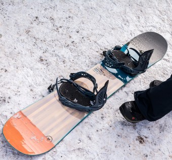 Pánský snowboard Gravity Apollo 2020/2021
