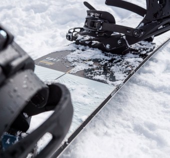 Snowboard Gravity Symbol 