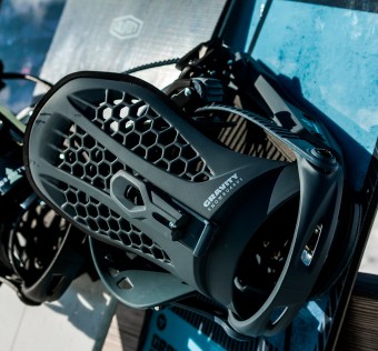 Pánské snowboardové vázání Gravity G3 black  2020/2021