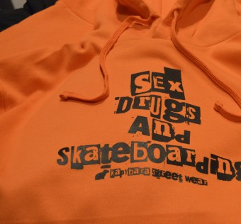 Mikina Kapybara street wear - Sex Drugs and Skateboarding (Orange)