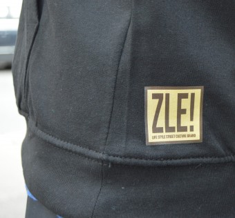 Mikina ZLE! - ICE Cream (Deep Black)